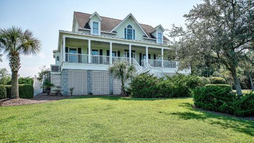 Debordieu Colony Casa | Carolina on my Mind home by Peace Vacations