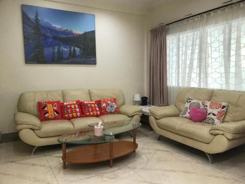 Tanjong Bidara Casa | Carols Guesthouse near Jonker and Satay Celup