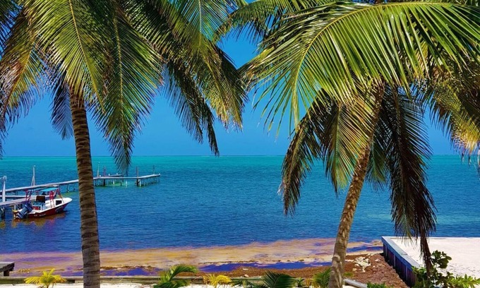 Cayo Corker Casa | Carolyns House