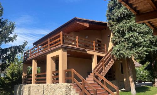 Balatonszepezd Cama Y Desayuno | Carp Land Camp