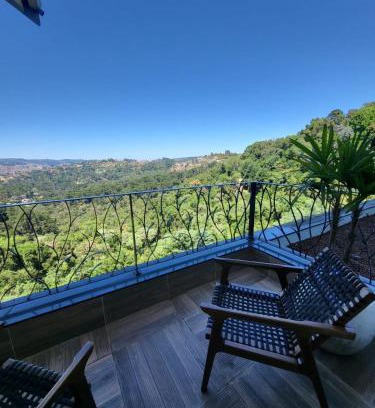 Campos do Jordao Apartamento | Carpe Diem Boutique - Dúplex Hidro e Varanda