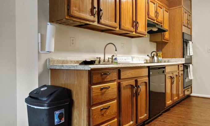 White Oak Casa | Carriage Guest House