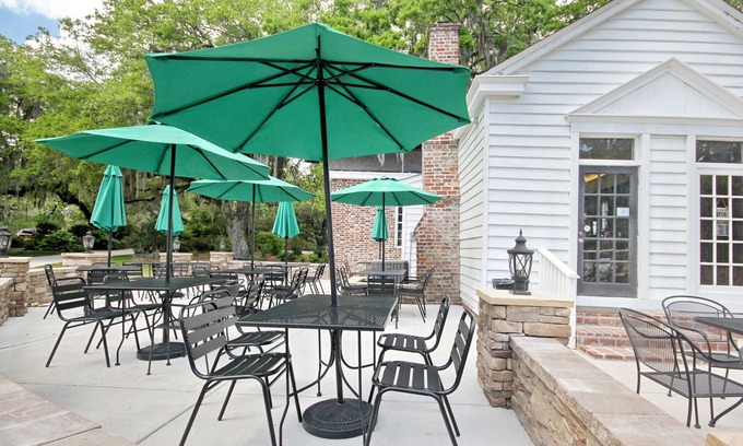 Georgetown Cabaña | Carriage House102 at Wedgefield Country Club