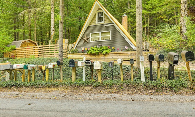 Carrollton Apartamento | Carrollton Cabin w/ Patio & Fire Pit!