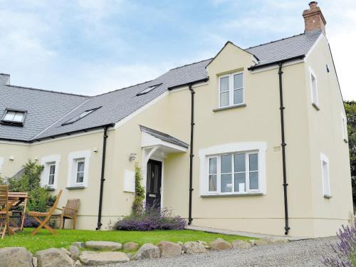 Llandeloy Casa | Cart-Tws Bach - Om8