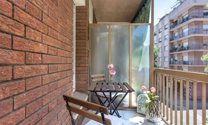 El Turo de la Peira Apartamento | Apartamento cartella 4 habitaciones y 2baños con balcón