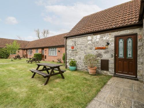 Lympsham Casa | Carthouse