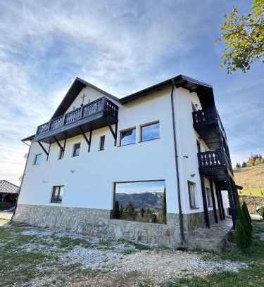 Saru Dornei Casa | Casa Șaru Bucovinei