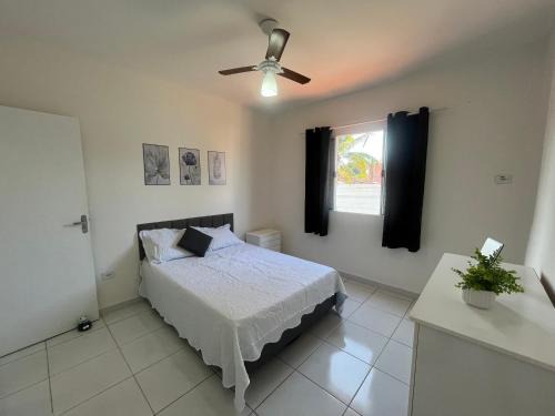 Jardim Mar e Ceu Casa | Casa 1 km da Praia Enseada com Garagem