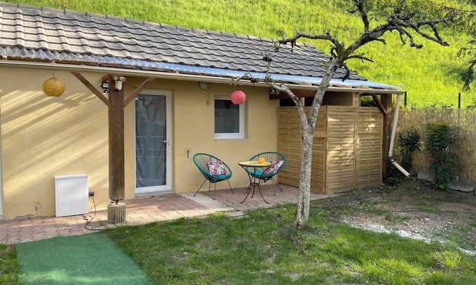 Brive-la-Gaillarde Apartamento | Casa 4 Saisons - Studio à thème - Piscine/Jardin - Proche centre-ville