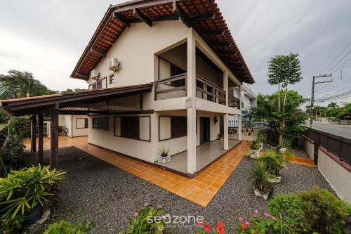Itajuba Casa | Casa a 100m da praia em Barra Velha AIA2200