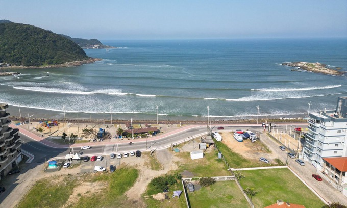 Gravata Apartamento | Casa a 250 metros da praia FY9172