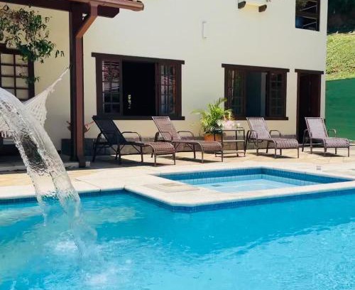 Cascata do Imbui Casa | Casa Aconchegante em Correas!