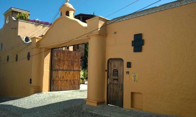 Colonia San Antonio Casa | Casa Adriana ¡belleza sin límites!