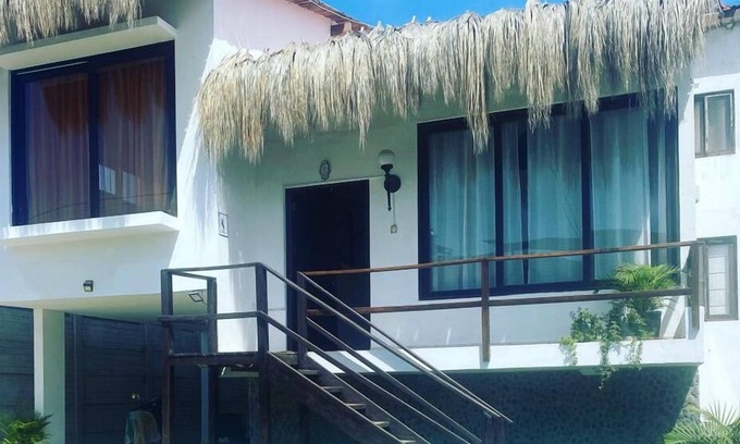 Máncora Casa | Casa Adriel best sunset view ! A 50 mts de la playa