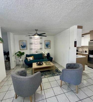 Levittown Casa | Casa Agave Oasis Levittown