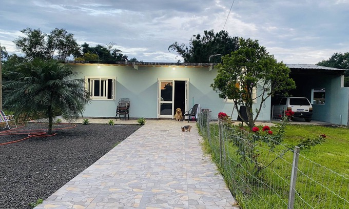 Torres Casa | Casa Agradável, Ampla Para Família