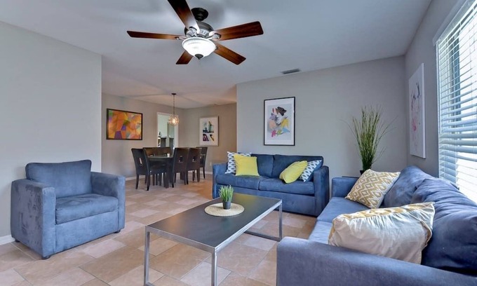 East Ybor Casa | Casa Ahora! 3-Beds Walk to 7th Strip & TECO Trolly