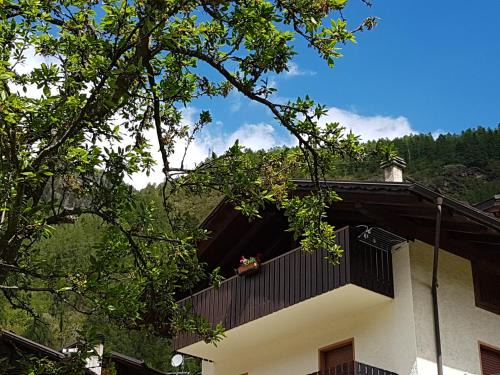Commezzadura Apartamento | Casa Al Noce Mastellina Apt. Solandra