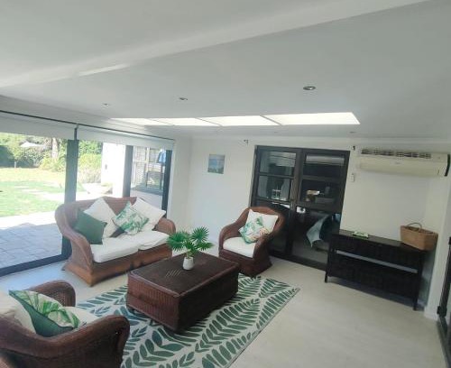 Constantia Casa | Casa Alara warm and welcoming