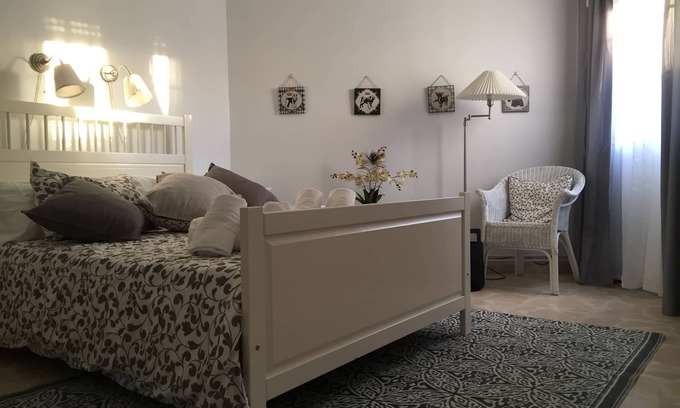 Ronda Casa | Casa Albéitar , fácil Parking ,Wifi , Ronda