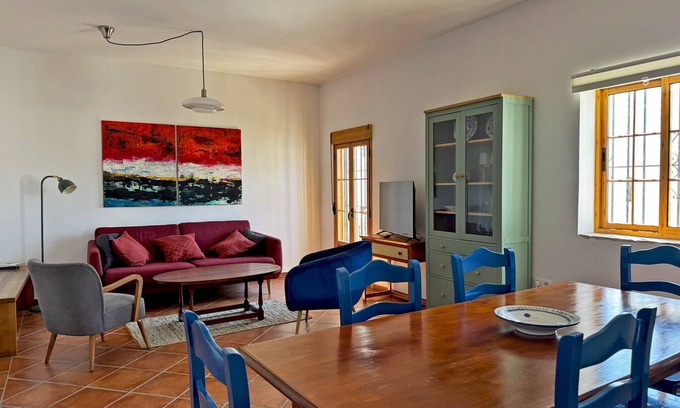 Centro histórico de Jerez de la Frontera Chalet De Esquí | Casa Alba de Abades - Ole Solutions