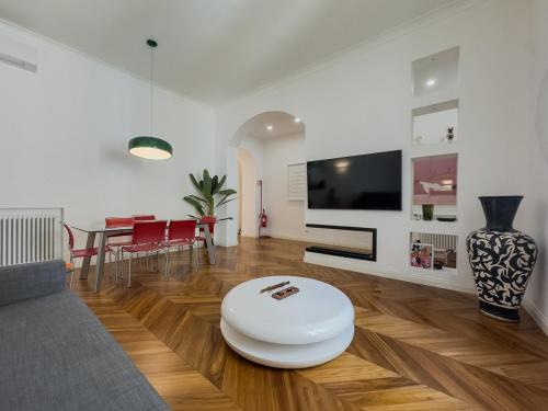 Salario Apartamento | Casa Alessandria