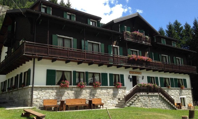 Staffa Cama Y Desayuno | Casa Alpina Don Guanella