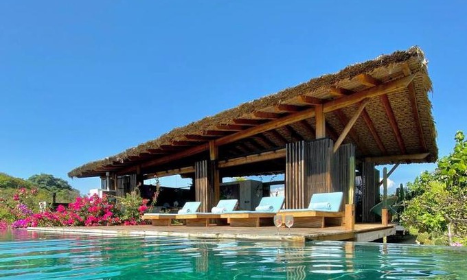 Puerto Escondido Villa | Casa Altanera