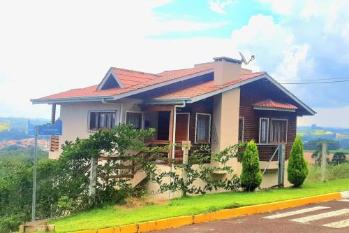 Treze Tilias Casa | Casa Ampla Vista Deslumbrante Lareira e Sossego