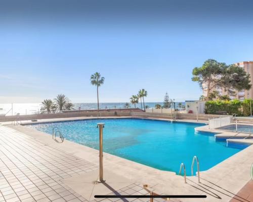 Torrox Costa Apartamento | Casa andaluza con vistas al mar y piscina