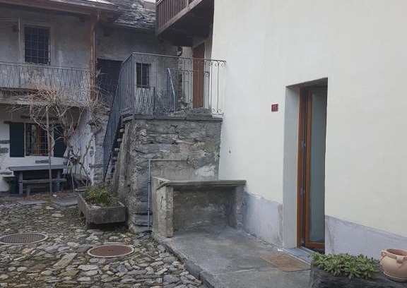Giumaglio Apartamento | Casa Antica Corte