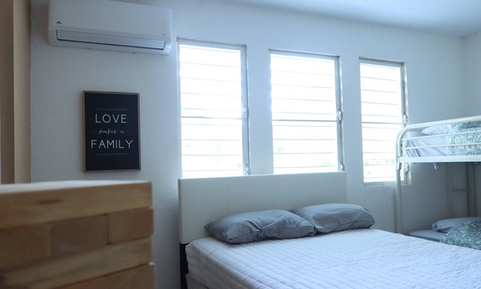 Sabana Hoyos Casa | Casa Arostegui - Spacious Retreat Near the Beach