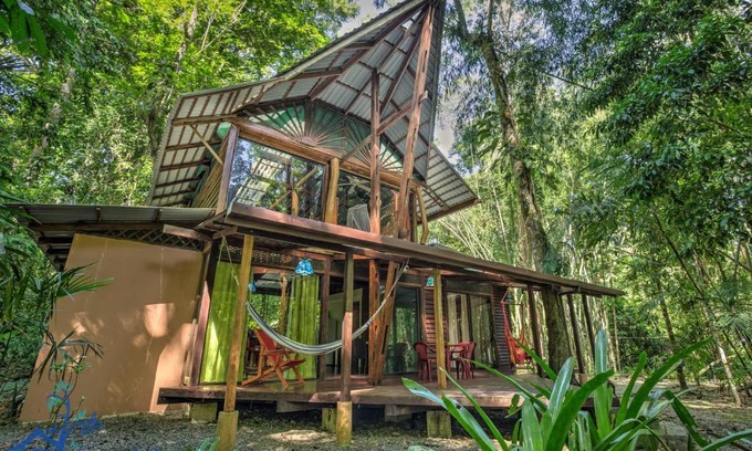 Manzanillo Casa | Casa Auratus Exotic Jungle House