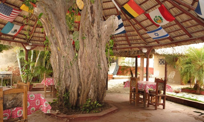 Camaguey Casa | Casa Aurelia Freddy & Mary