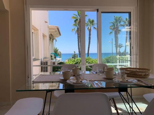 Torrox Costa Apartamento | Casa Aurora Beach Apartment first sea line