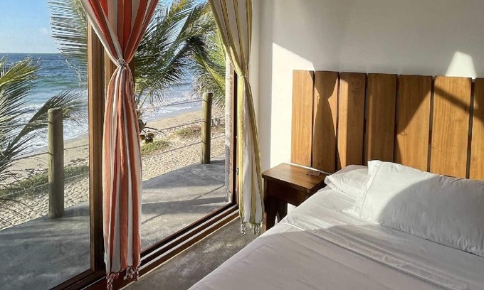 Puerto Villamil Apartamento | Casa Azul: Ocean View