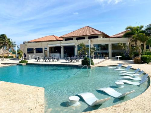 Gold Coast Casa | Casa Azure Aruba