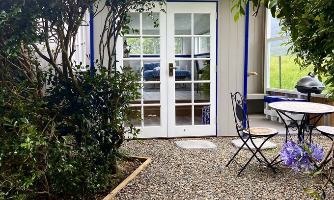 Kangaroo Valley Apartamento | Casa Azure - quaint studio with a mediterranean touch