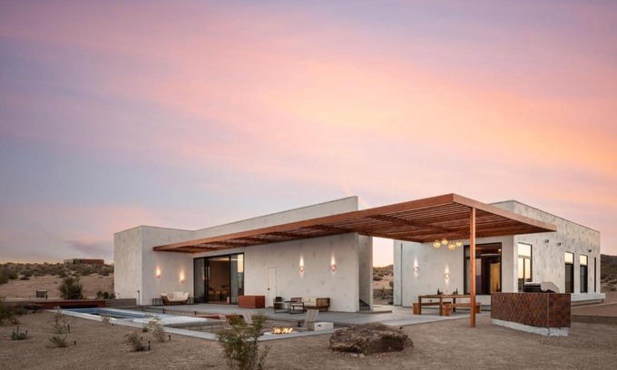 Joshua Tree Casa | Casa Azzurra by Fieldtrip Moroccan Inspired Artists Compound