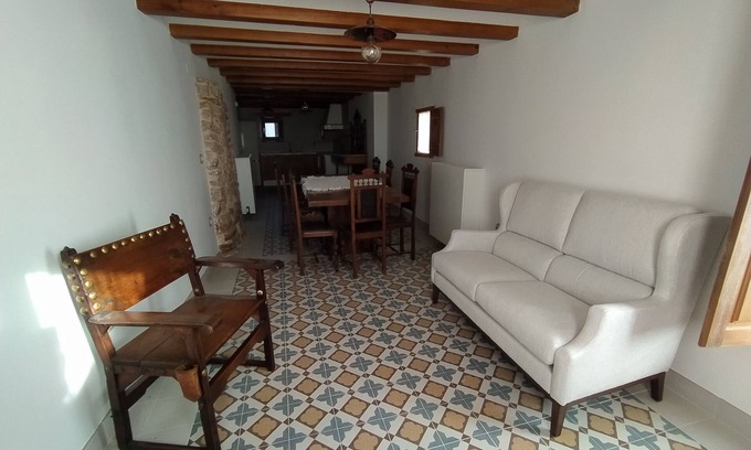 Noviercas Casa | Alojamiento Rural Casa Bécquer