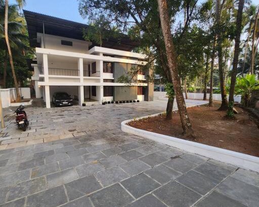 Kozhikode Villa | Casa Bachmal