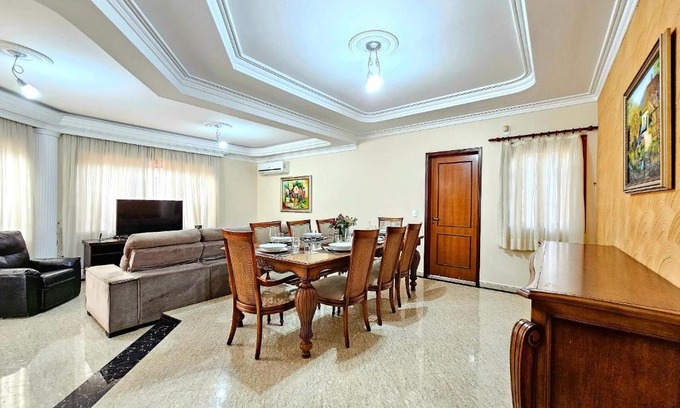 Vila Yolanda Casa | Casa Bairro Nobre prox Cataratas e Centro