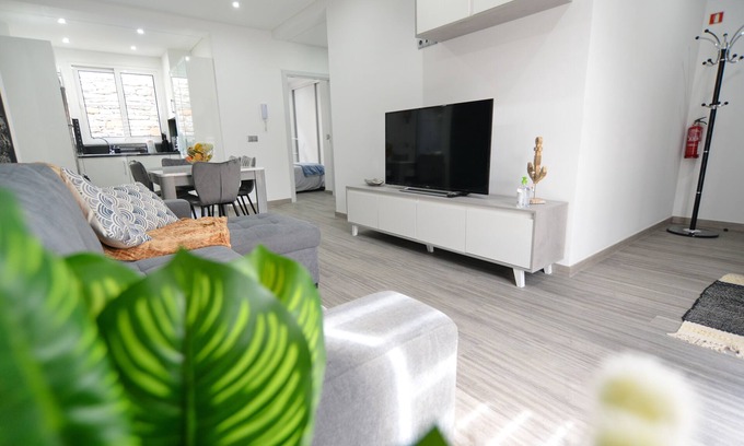 Canical Apartamento | Casa Baleia Azul (Blue Whale House)