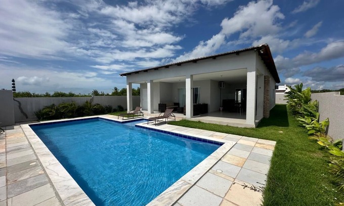 Touros Casa | Casa Beira Mar com Piscina, Churrasqueira - Praia de Touros - RN - Petfriendly