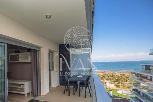 Cabanes Apartamento | Casa Bellevue Ivan Luxury Homes 7ªPlta Sur 1ªLinea