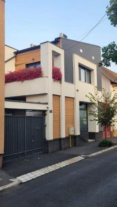Jibert Casa | Casa Belsugului