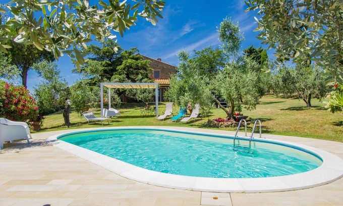 Capraia e Limite Casa | Casa Bensa by Interhome