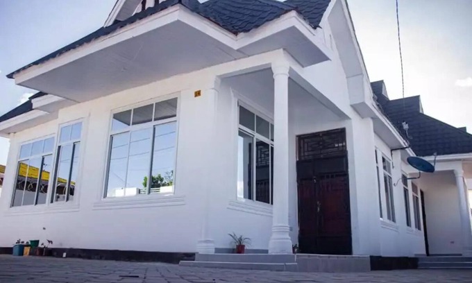 Iringa Casa | Casa Blanche: B&B Apartments Room 1 - 1 Guest