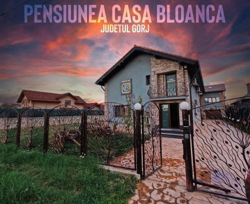 Danesti Casa | Casa Bloanca